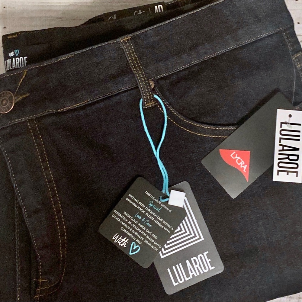 LuLaRoe size 40 Essential wash skinny jeans/denim